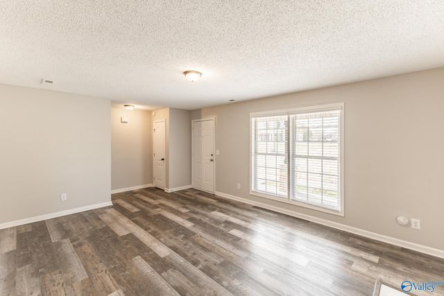 6975 Wall Triana Hwy, Harvest, AL 35757
