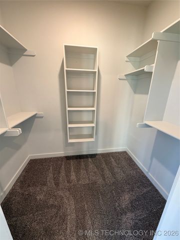 187 W 481 Road, Pryor, OK 74361