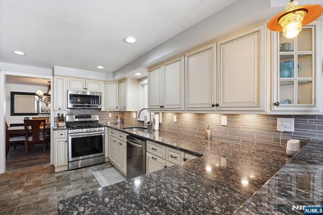 72 Saddle River Road, Waldwick, NJ 07463