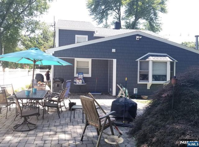 72 Saddle River Road, Waldwick, NJ 07463