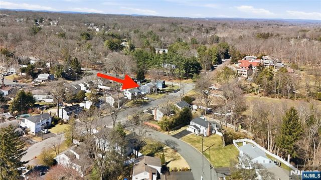 72 Saddle River Road, Waldwick, NJ 07463