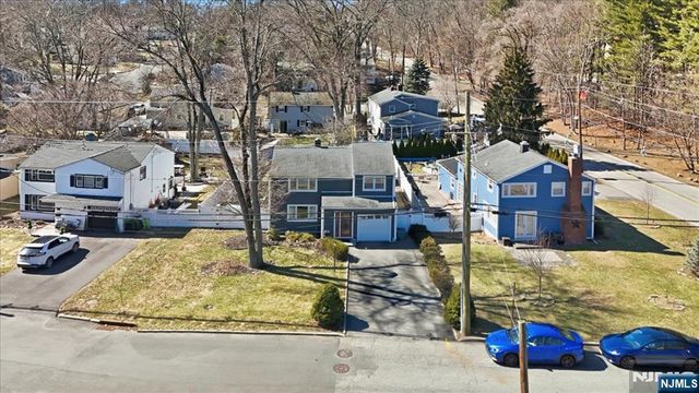 72 Saddle River Road, Waldwick, NJ 07463