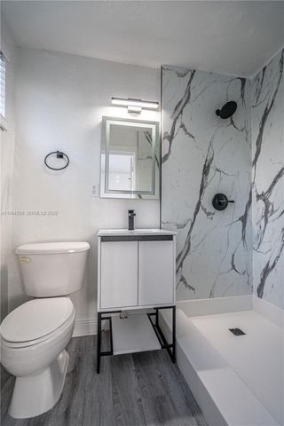 7315 Carlyle Ave 6, Miami Beach, FL 33141