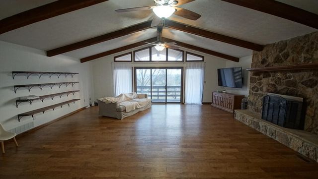 386 Runway Boulevard, Somerset, KY 42503