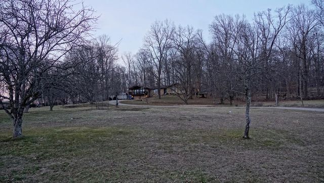 386 Runway Boulevard, Somerset, KY 42503