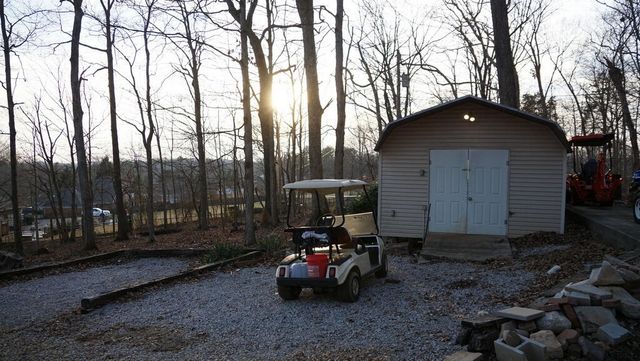 386 Runway Boulevard, Somerset, KY 42503