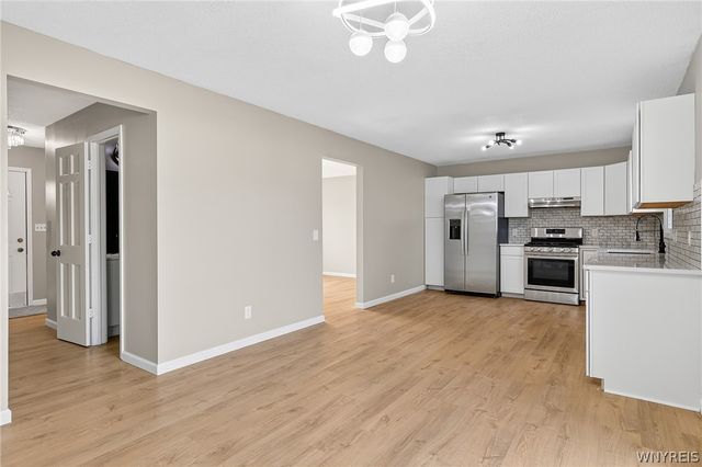 4400 Manor Lane, Hamburg, NY 14075