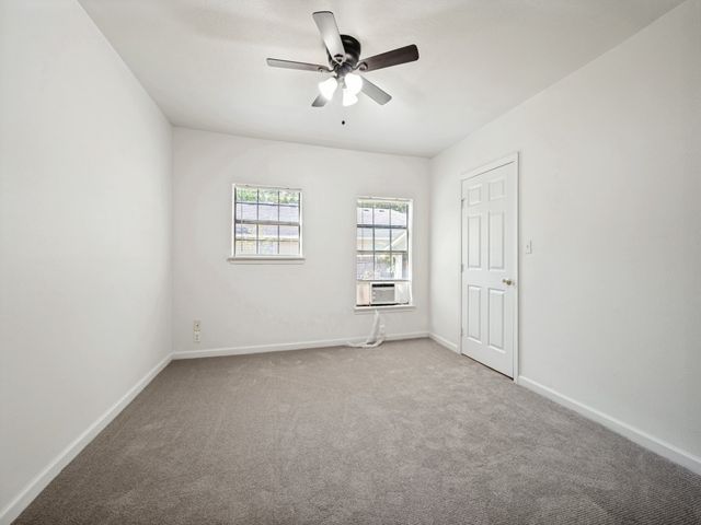 541 Denison Street, Gainesville, TX 76240