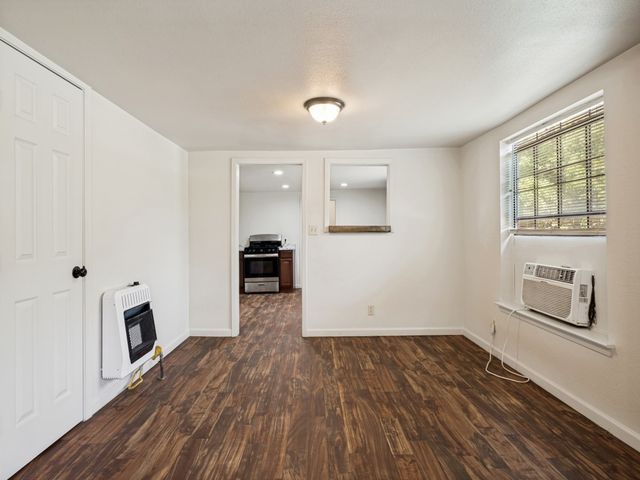 541 Denison Street, Gainesville, TX 76240