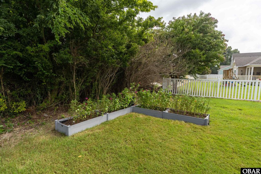 Image 34 of property listing at 110 Treasure Run lot 34, Grandy, NC 27939