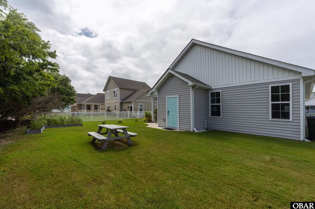 Image 37 of property listing at 110 Treasure Run lot 34, Grandy, NC 27939
