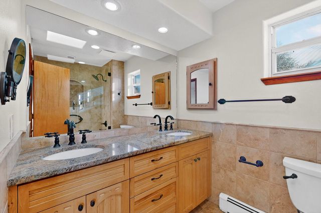 1336 Acequia Borrada, Santa Fe, NM 87507