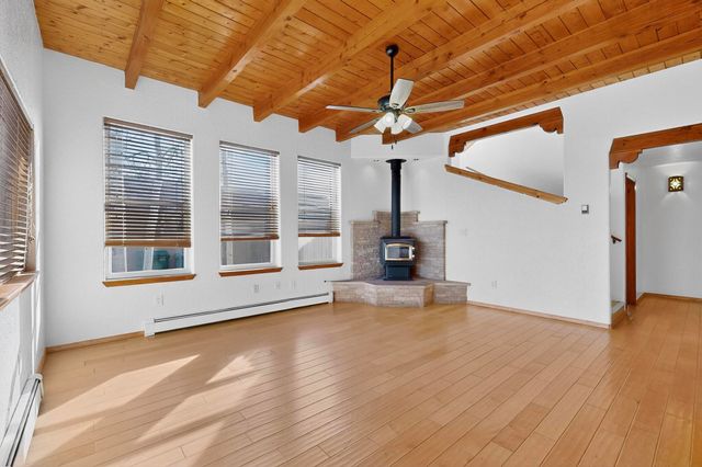 1336 Acequia Borrada, Santa Fe, NM 87507