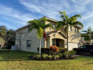 9333 Silent Oak Circle, West Palm Beach, FL 33411