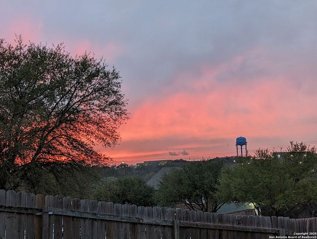 13358 Tusayan, Universal City, TX 78148