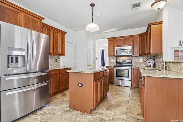 13358 Tusayan, Universal City, TX 78148