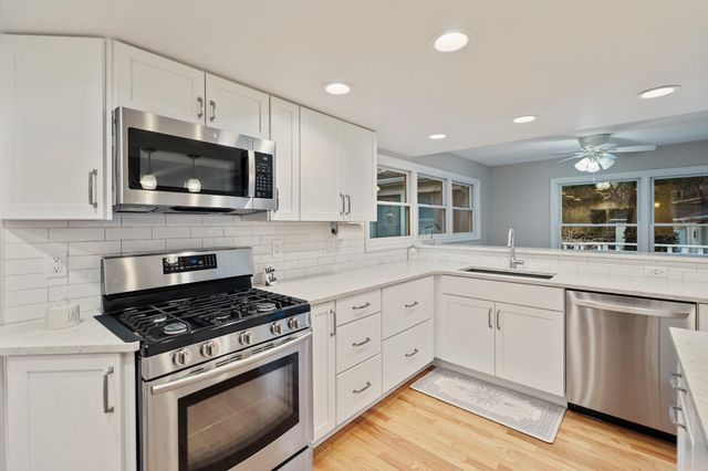 722 7th Street SW, Rochester, MN 55902