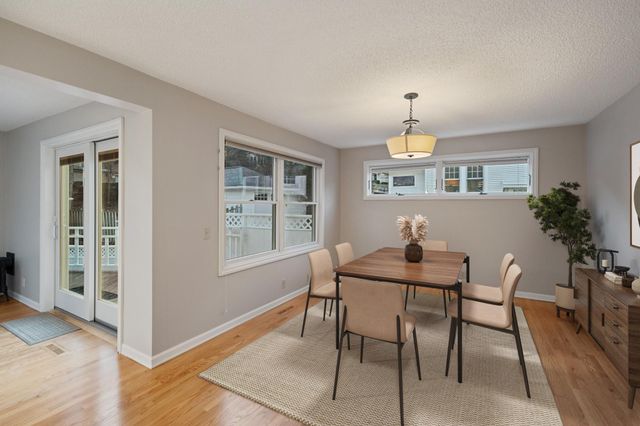 722 7th Street SW, Rochester, MN 55902