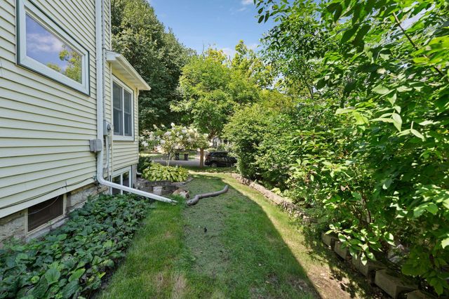 722 7th Street SW, Rochester, MN 55902