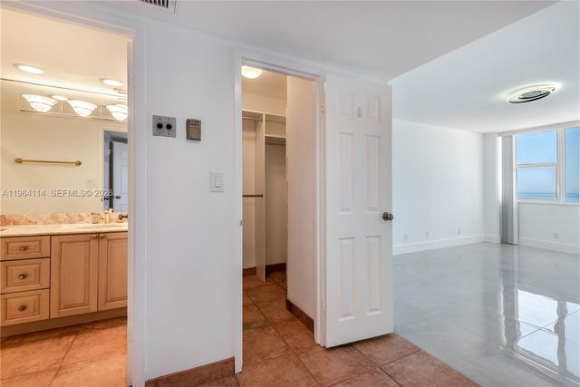 3180 S Ocean Dr 310, Hallandale Beach, FL 33009