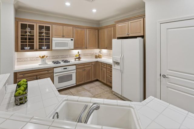 240 Mountain Quail Ct, Lincoln, CA 95648