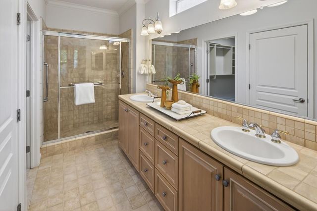 240 Mountain Quail Ct, Lincoln, CA 95648