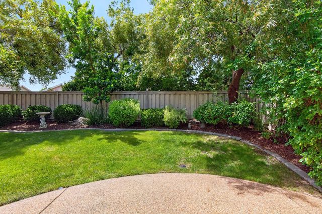 240 Mountain Quail Ct, Lincoln, CA 95648