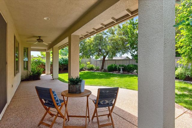 240 Mountain Quail Ct, Lincoln, CA 95648
