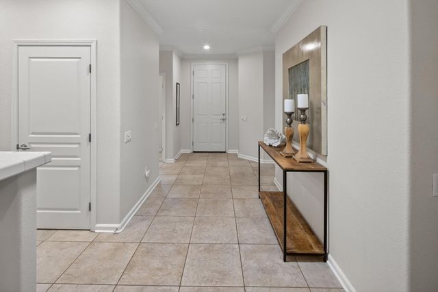 240 Mountain Quail Ct, Lincoln, CA 95648