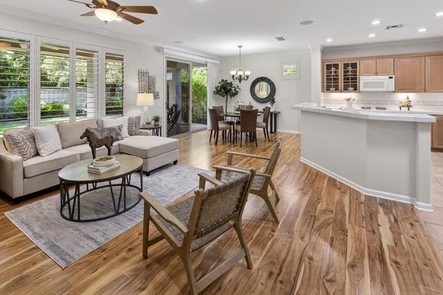 240 Mountain Quail Ct, Lincoln, CA 95648