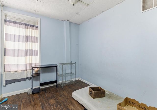 71 MAIN ST, Bridgeport, NJ 08014