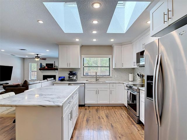 800 UPSALA ROAD, Sanford, FL 32771