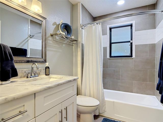 800 UPSALA ROAD, Sanford, FL 32771