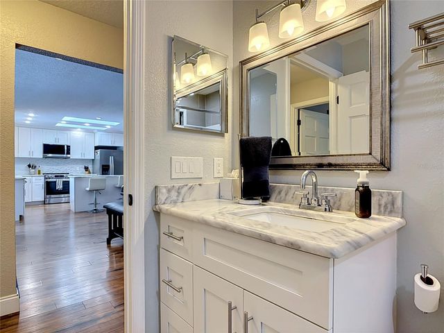 800 UPSALA ROAD, Sanford, FL 32771