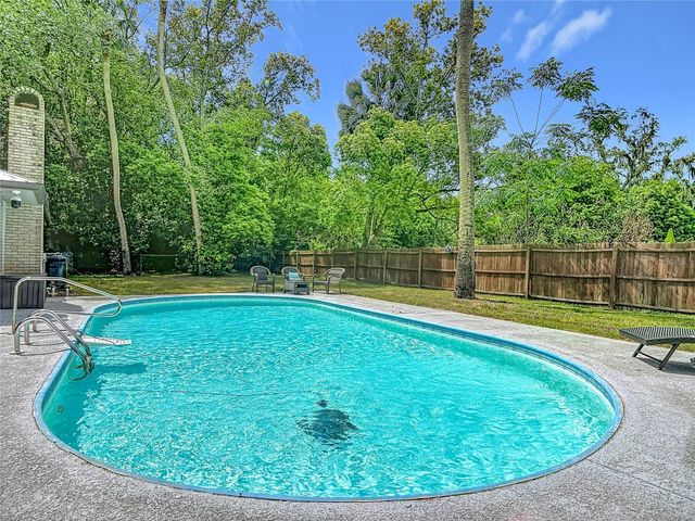 800 UPSALA ROAD, Sanford, FL 32771