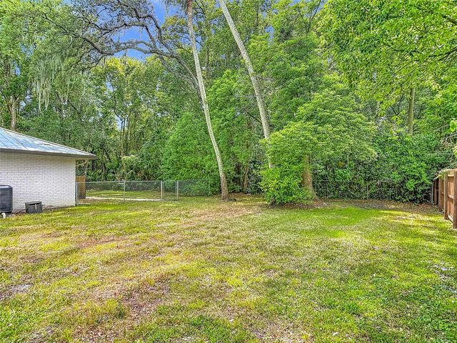 800 UPSALA ROAD, Sanford, FL 32771