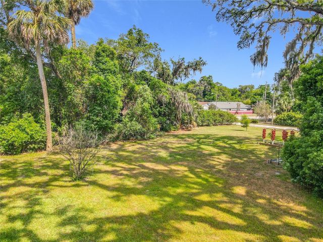 800 UPSALA ROAD, Sanford, FL 32771