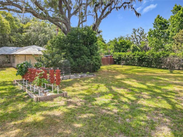 800 UPSALA ROAD, Sanford, FL 32771