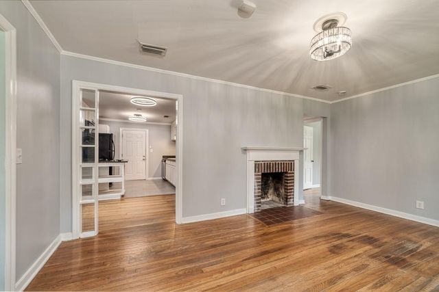 155 Pinehill Drive, Mobile, AL 36606