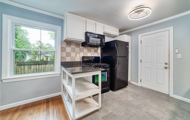155 Pinehill Drive, Mobile, AL 36606