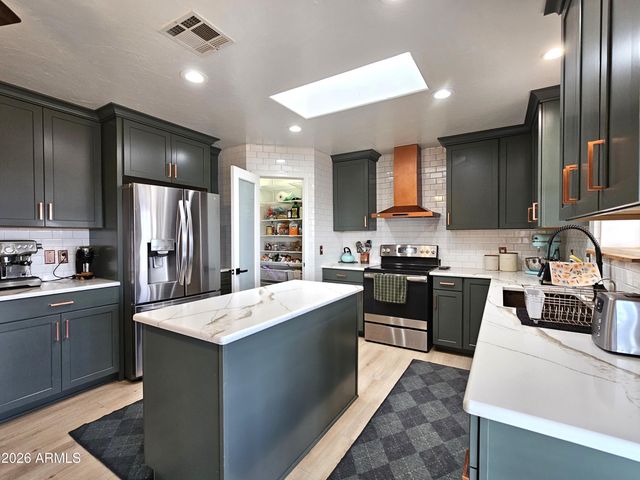 5705 S WILD ROSE Road, Hereford, AZ 85615