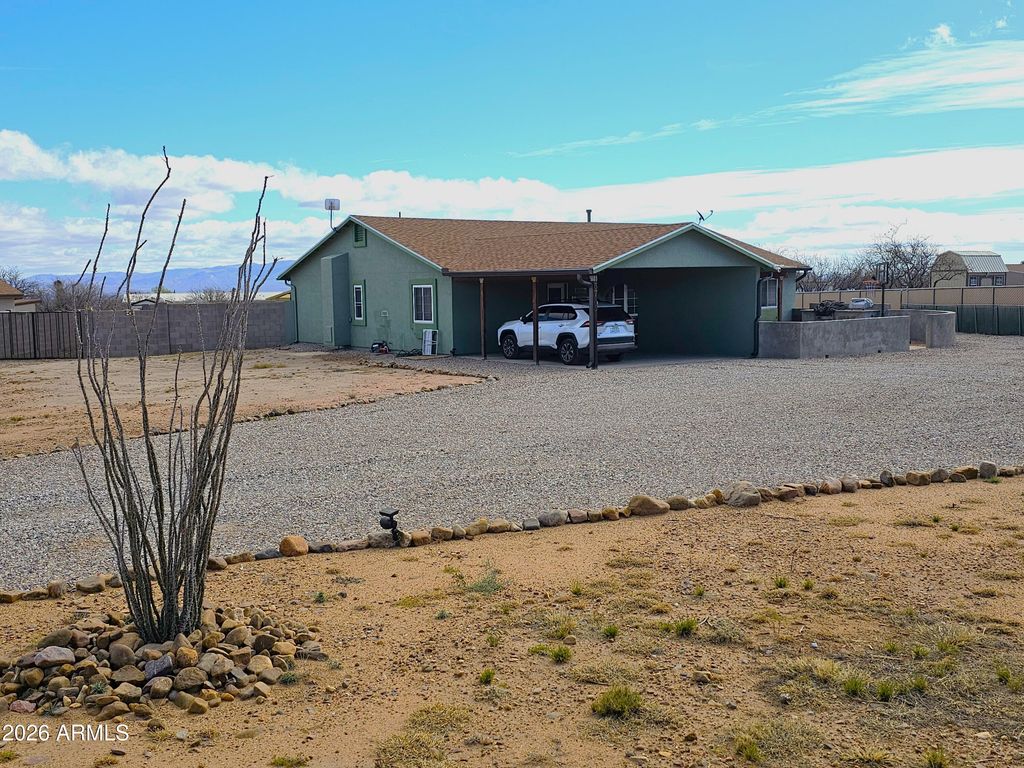 5705 S WILD ROSE Road, Hereford, AZ 85615