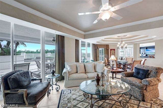 295 Grande WAY T 03, Naples, FL 34110