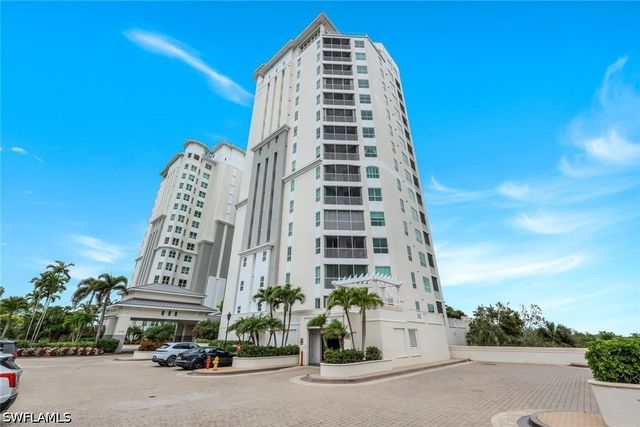 295 Grande WAY T 03, Naples, FL 34110