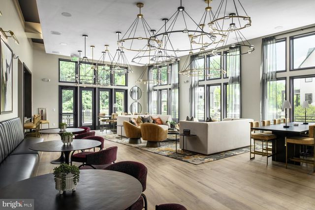 6958 RENITA LN, Bethesda, MD 20817