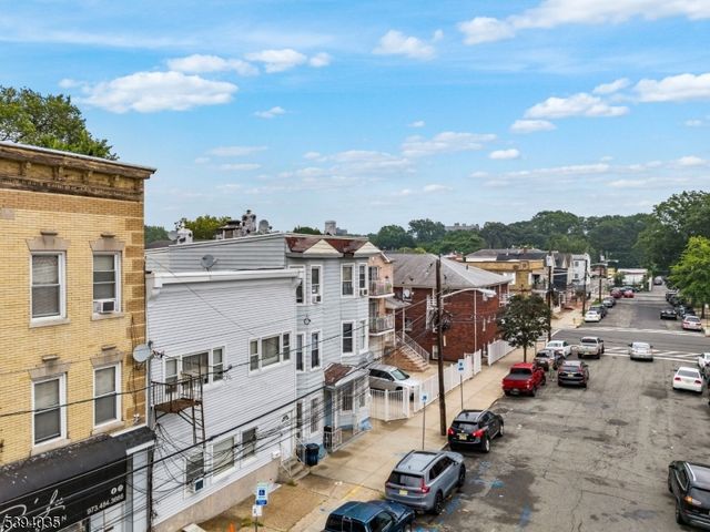 191 1St Ave, Newark City, NJ 07107