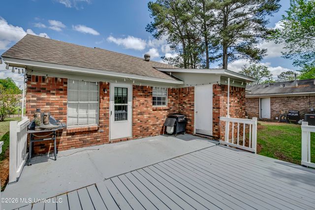 753 Clearmont Drive, Pearl, MS 39208