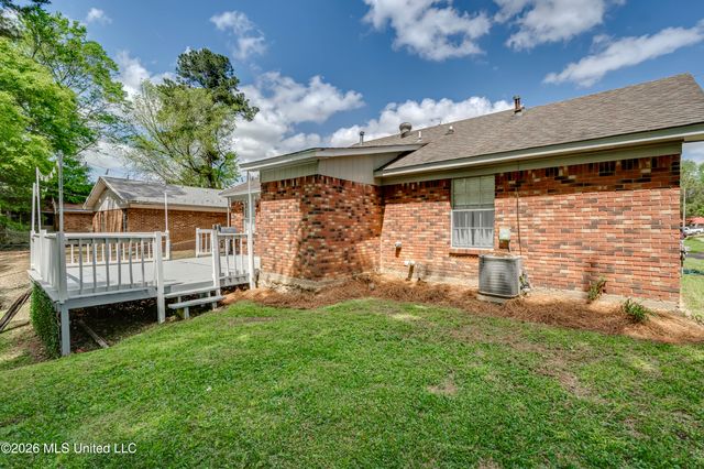 753 Clearmont Drive, Pearl, MS 39208