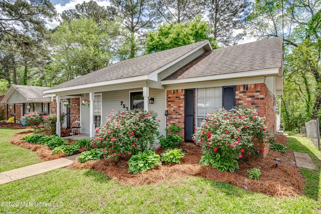 753 Clearmont Drive, Pearl, MS 39208