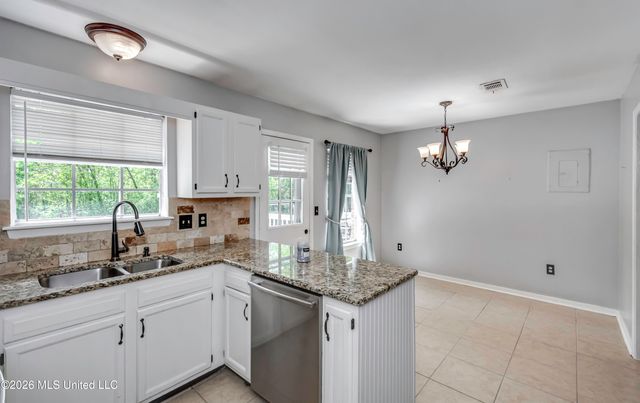 753 Clearmont Drive, Pearl, MS 39208